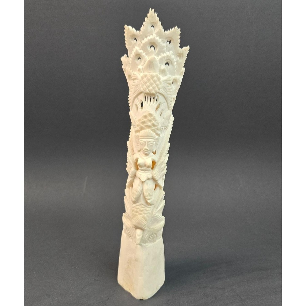 HAND CARVED COW / BOVINE BONE CARVING INDONESIA BALI TOTEM 8.5" Tall